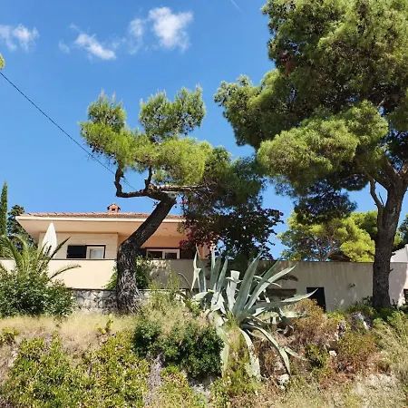 Beautiful With Breathtaking Views Villa Supetar